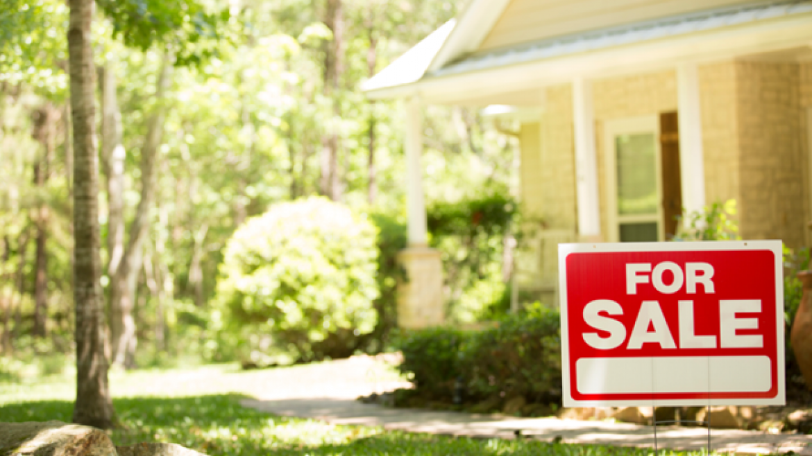 Top 5 Mistakes People Make When Selling For Sale by Owner